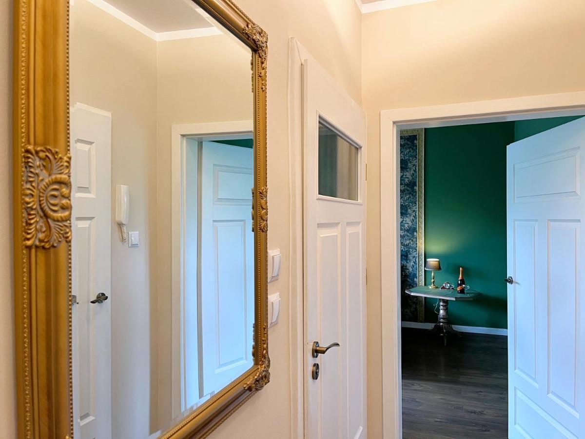 Apartament Stary Zdroj Wałbrzych Buitenkant foto